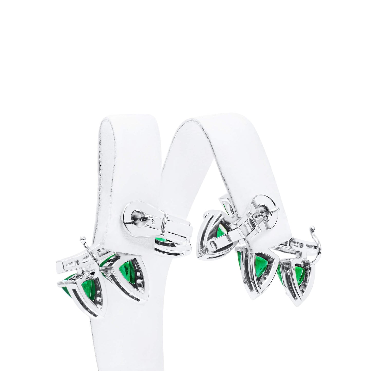 天然 绿色 祖母绿耳环,总重8.14克拉