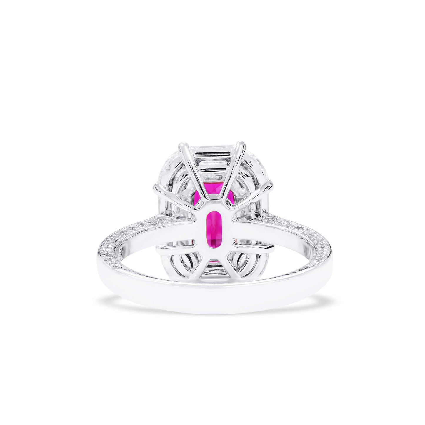 טבעת הילה רובי אדום טבעית, זהב לבן 18 קראט, צורה אליפסה, 3.86 קראט TW