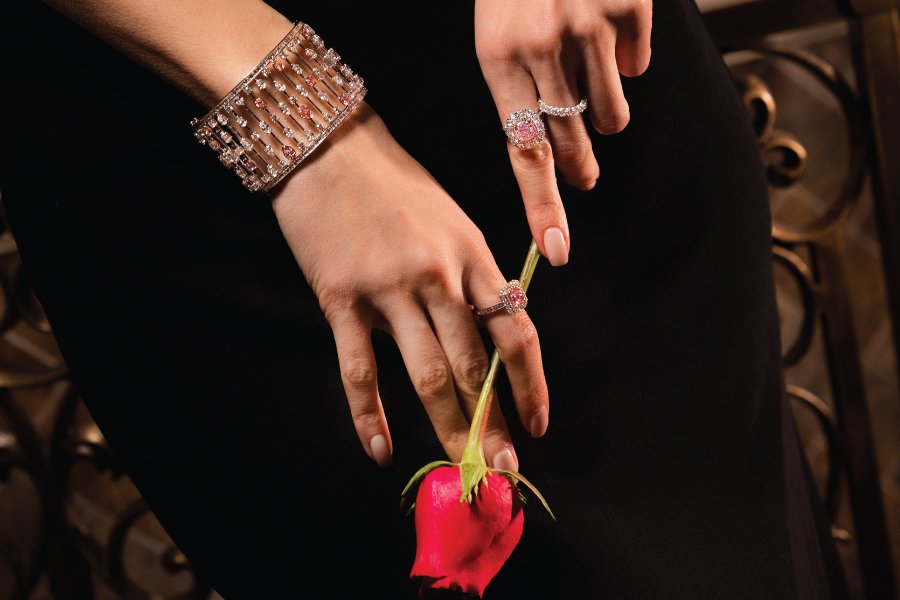 Anniversary Jewelry Traditions Year by Year - What You Need to Know