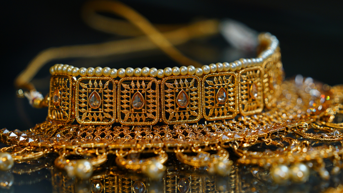 The Ultimate Cheat Sheet For Decoding Gold Types And Colors In Fine Jewelry