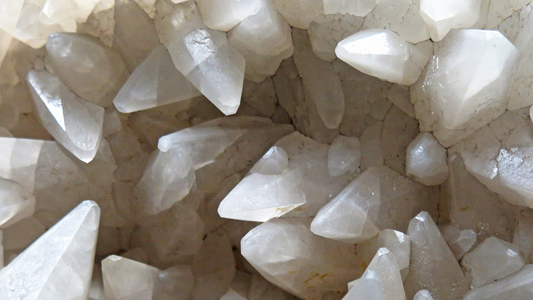 The Emerald Birthstone And What Month It Is Associated With