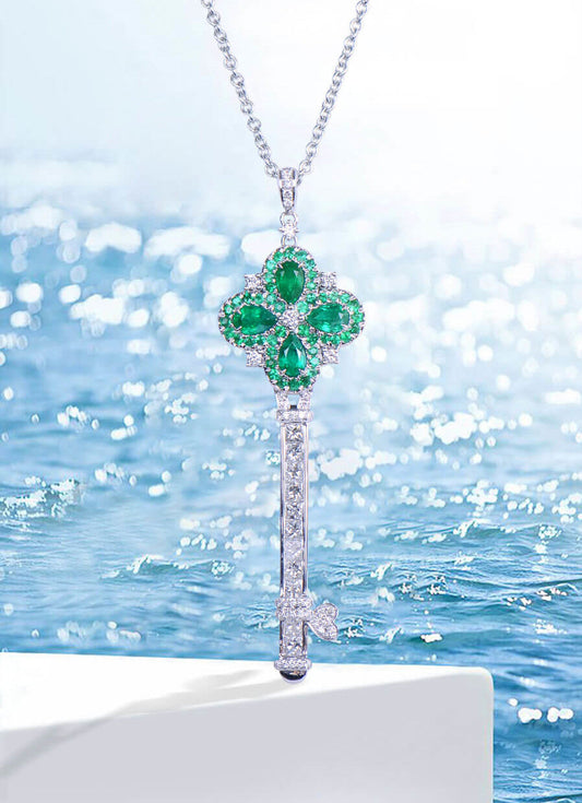 4 Things That Could Ruin Your Diamond Engagement Ring This Summer