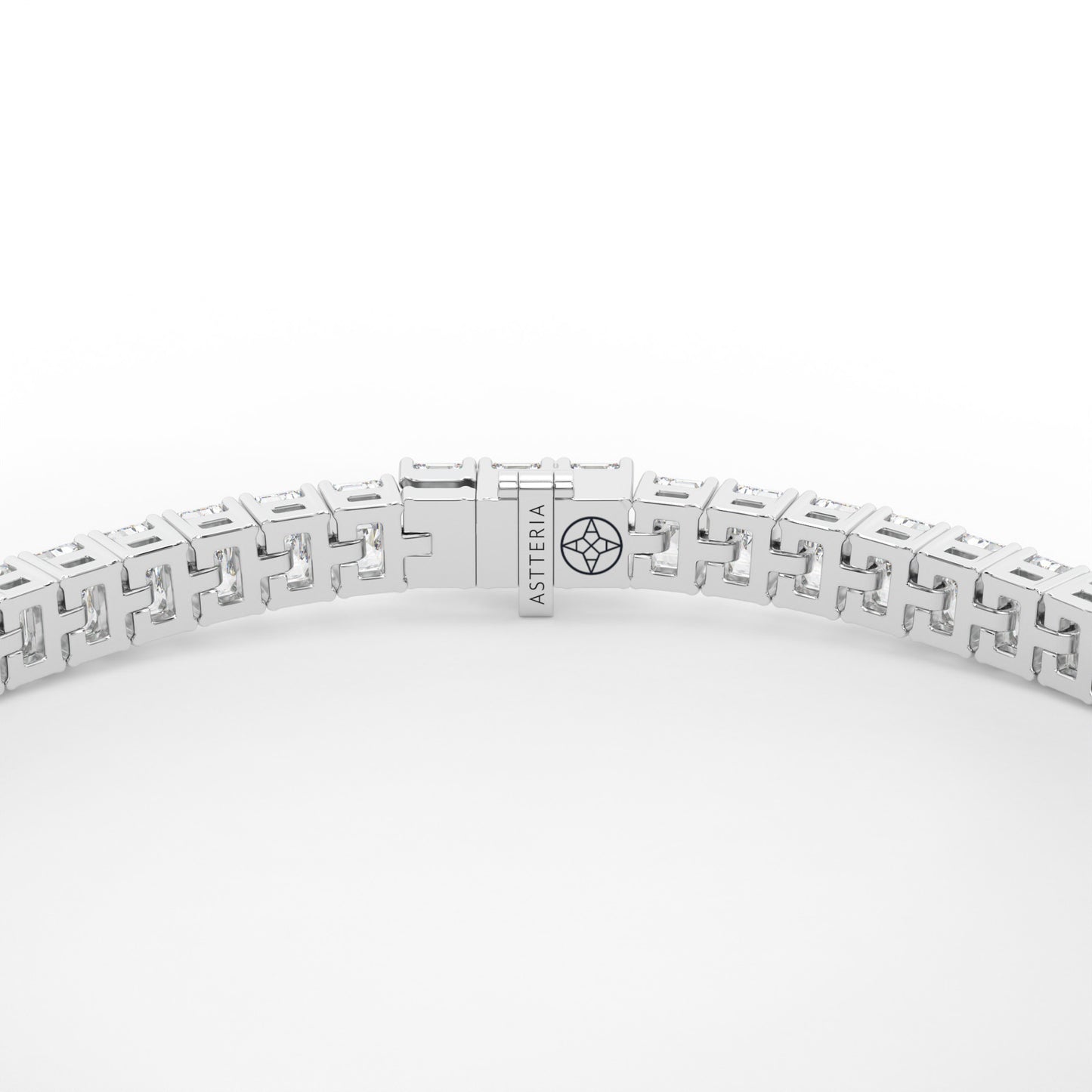 14K white gold, 18K white gold