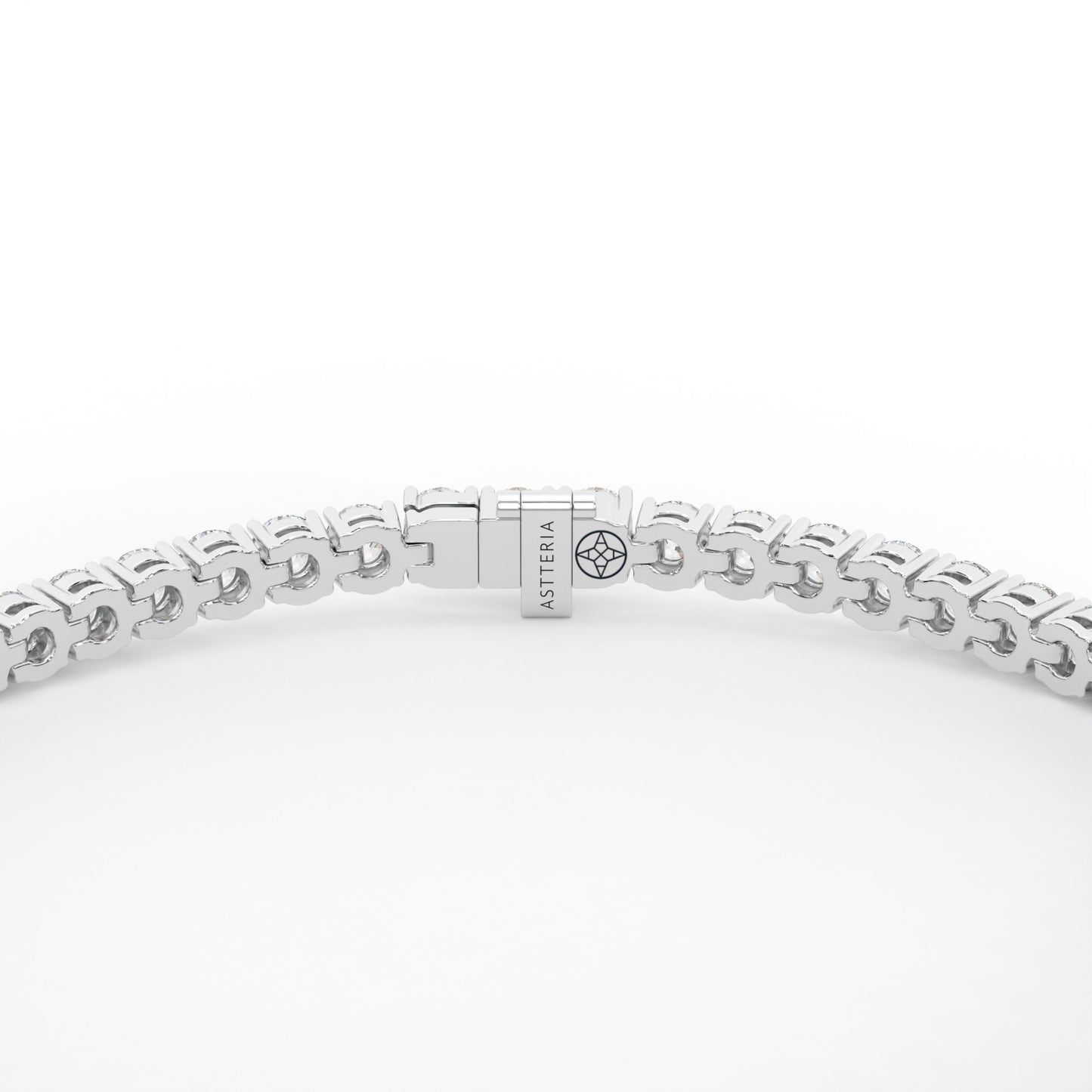 14K white gold, 18K white gold