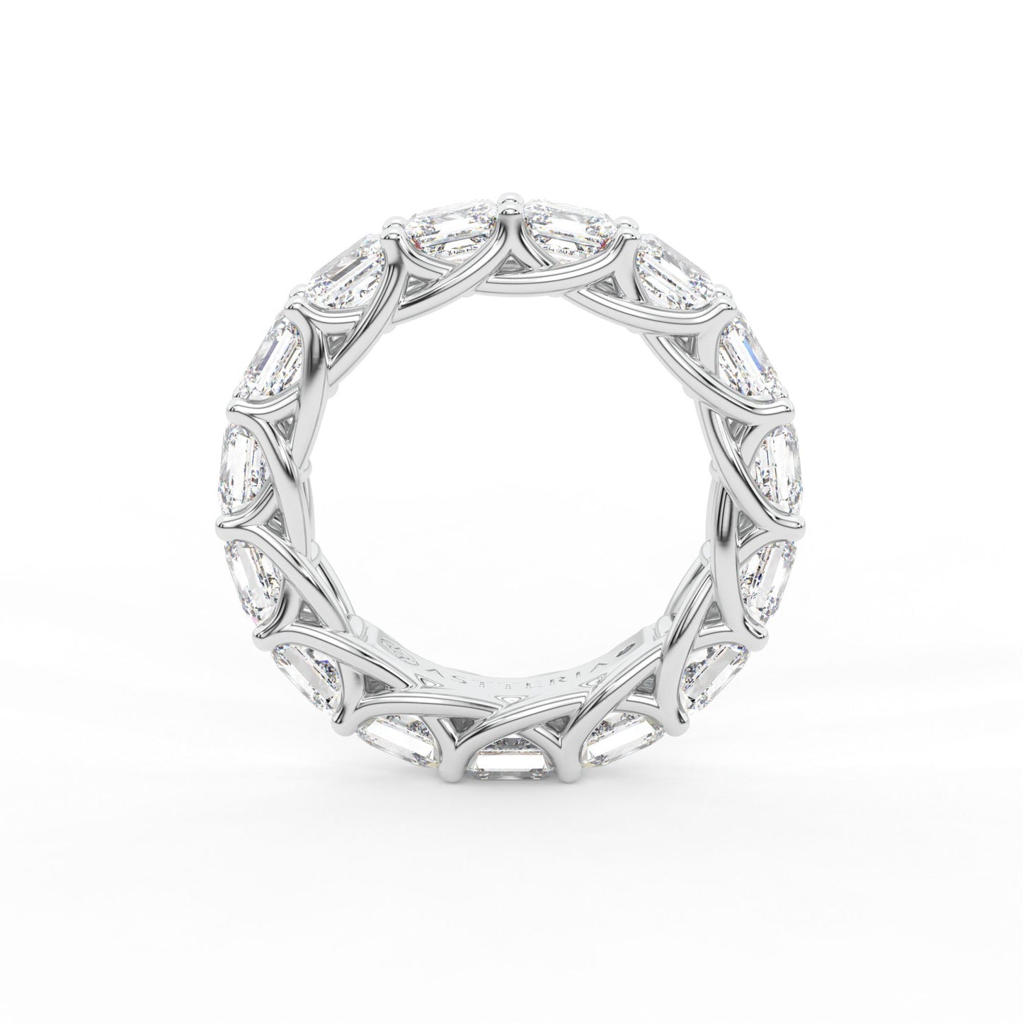 14K white gold, 18K white gold