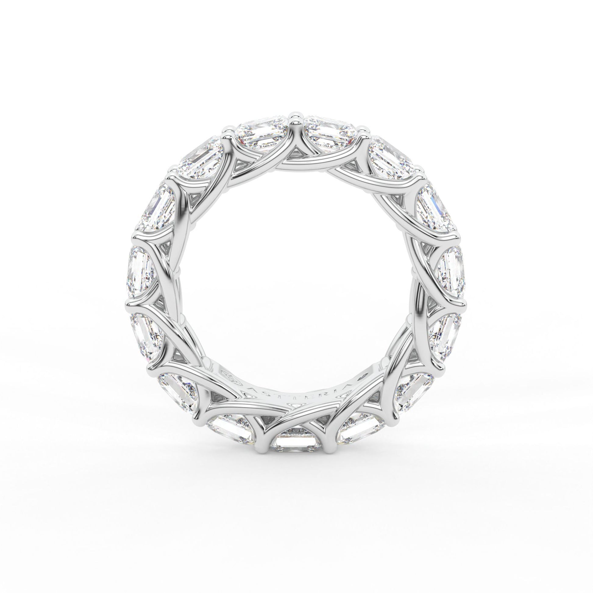 14K white gold, 18K white gold