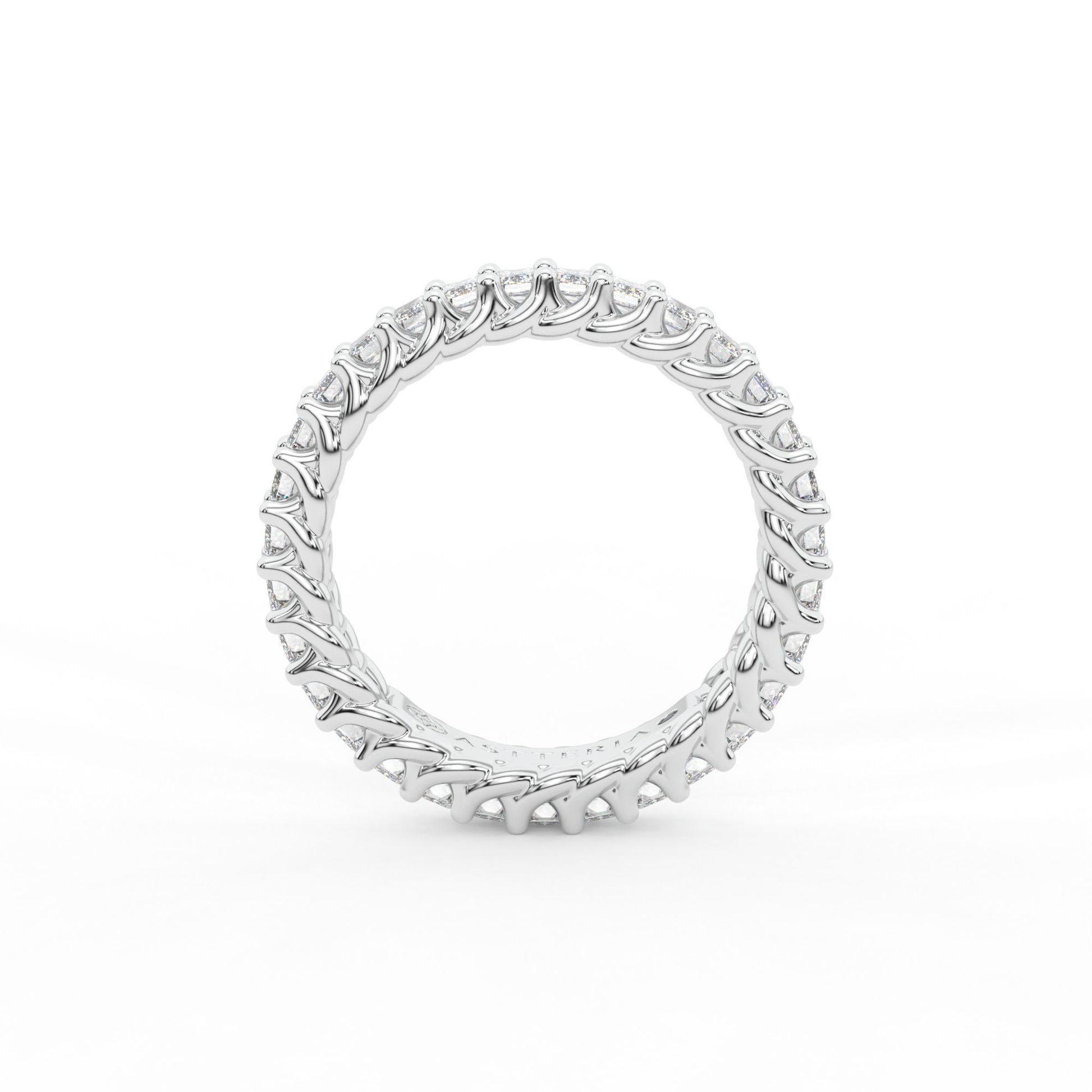 14K white gold, 18K white gold