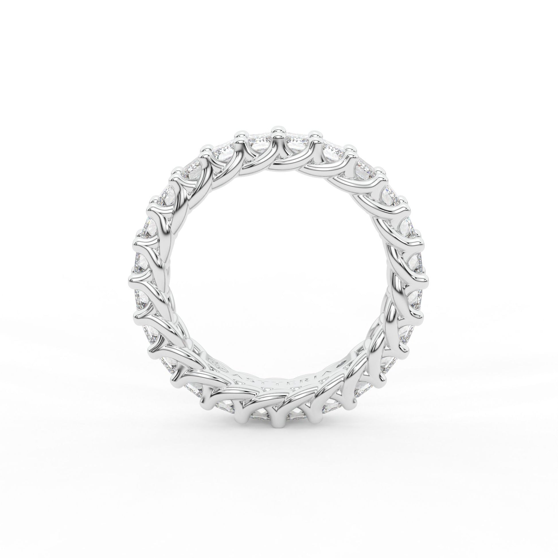 14K white gold, 18K white gold