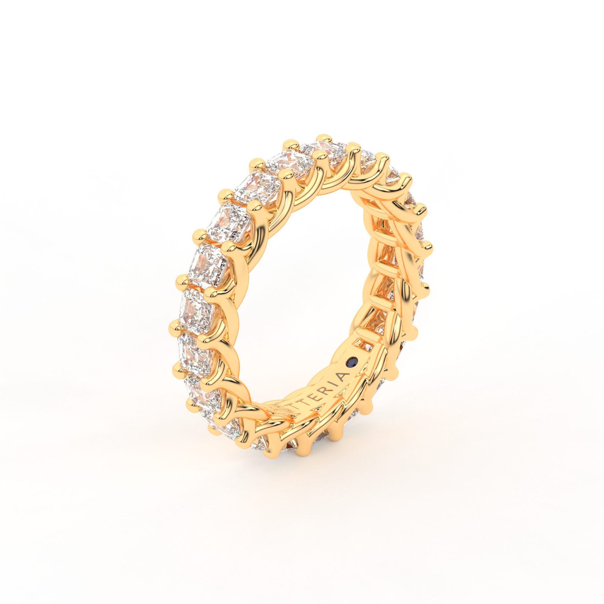 18K yellow gold