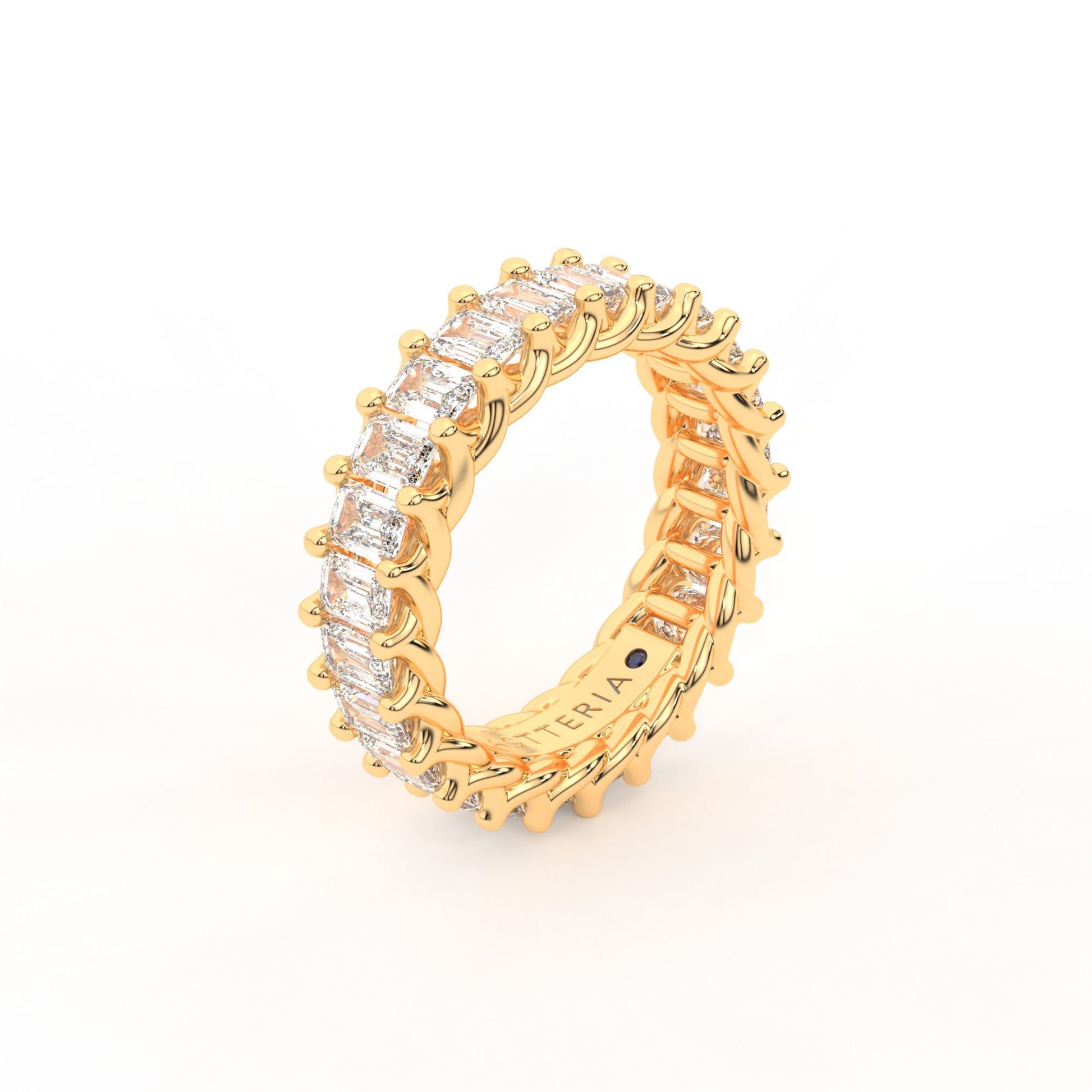 14K yellow gold, 18K yellow gold