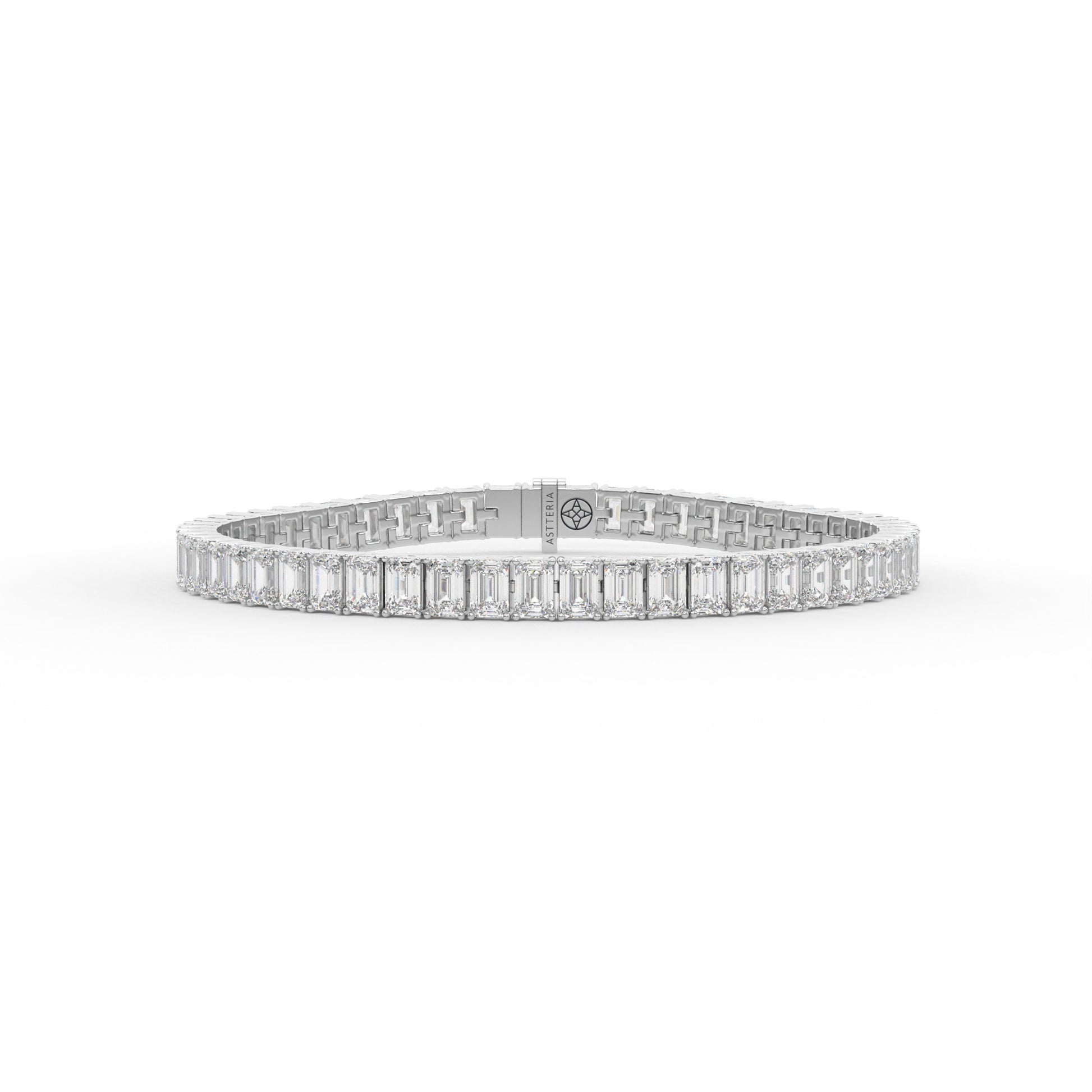 14K white gold, 18K white gold