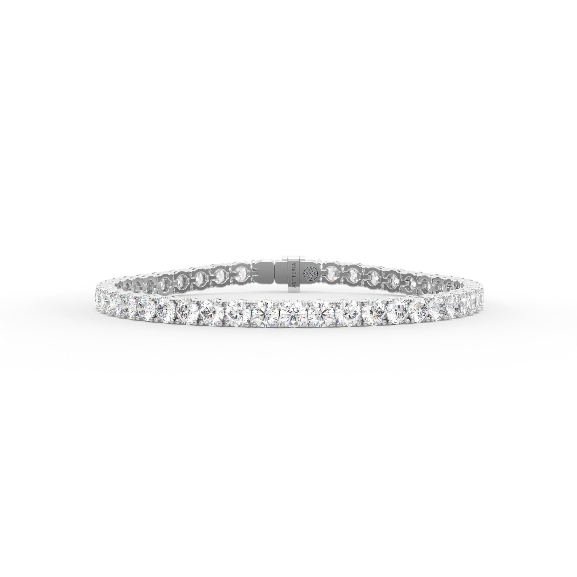 14K white gold, 18K white gold