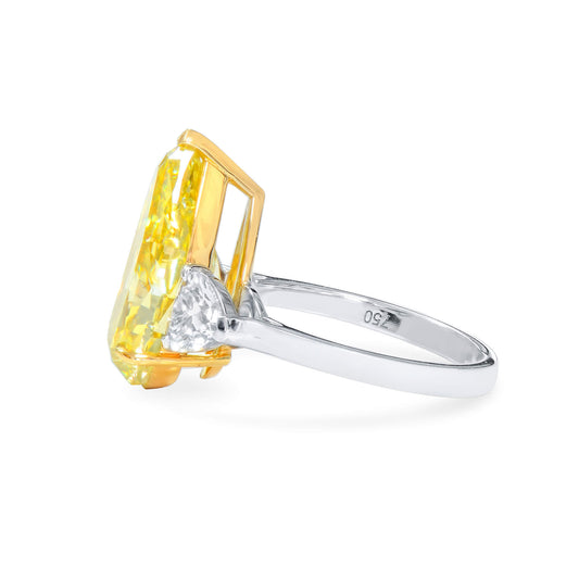 中彩 带棕绿色 黄钻戒指，总重10.02克拉，水滴形，GIA认证