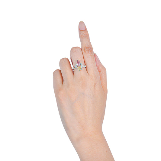 淡彩 带粉色 棕钻戒指，总重2.53克拉，混合形状，GIA认证