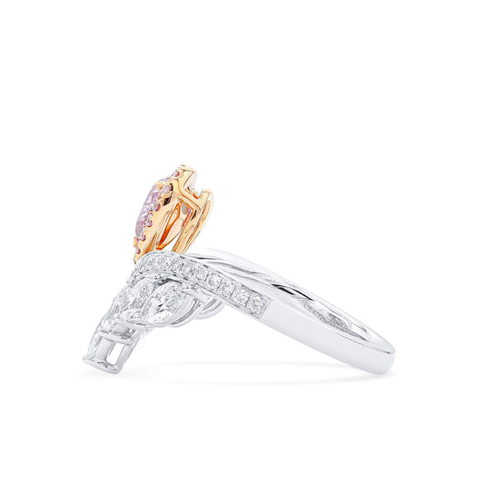 中彩 带紫色 粉钻戒指，总重1.68克拉，水滴形，GIA认证