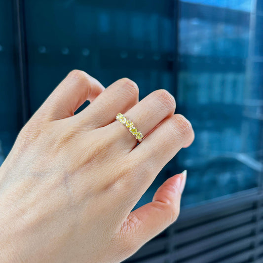 中彩黄 钻石戒指，总重1.54克拉，心形