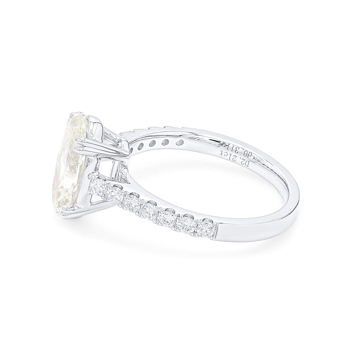 白钻戒指，总重2.52克拉，椭圆形，GIA认证