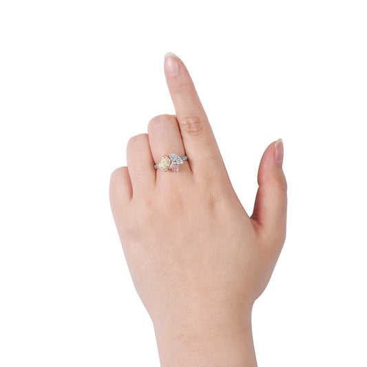 浅粉色 钻石戒指，总重2.64克拉，混合形状，GIA认证