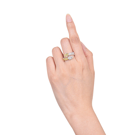 多色 钻石戒指，总重4.59克拉，混合形状，GIA认证