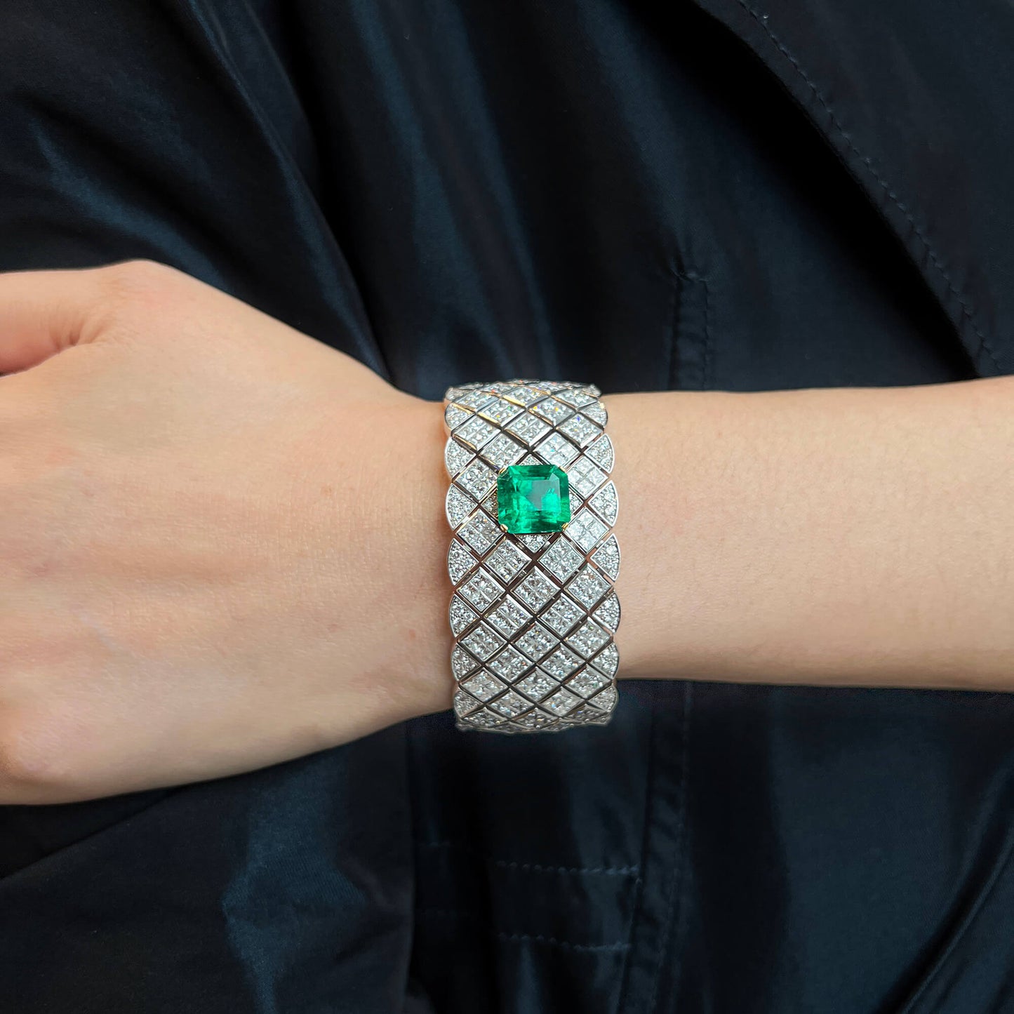 Natural Vivid Green Colombia Emerald And Diamond Bracelet, 45.02 Ct. TW, GRS Certified