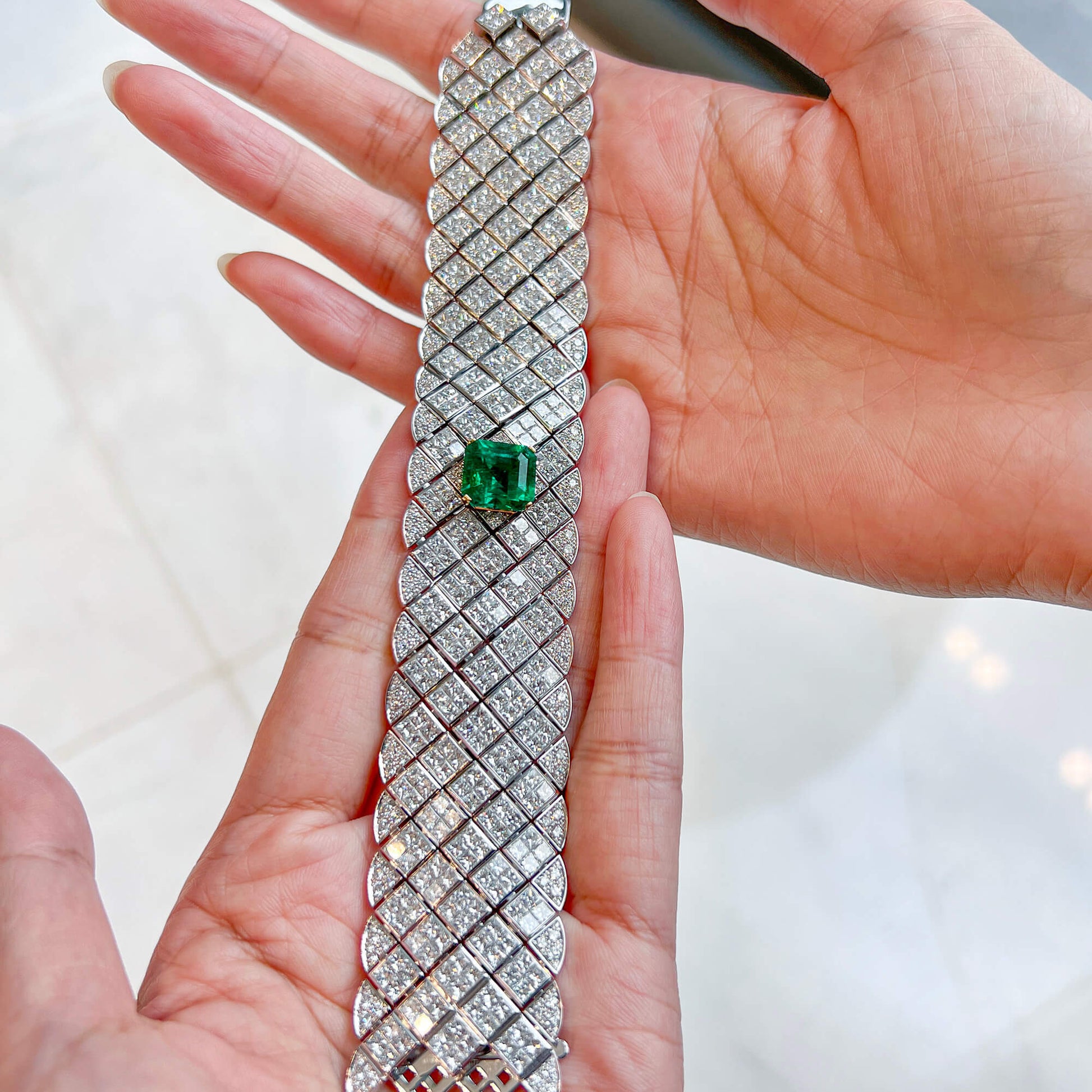 Natural Vivid Green Colombia Emerald And Diamond Bracelet, 45.02 Ct. TW, GRS Certified