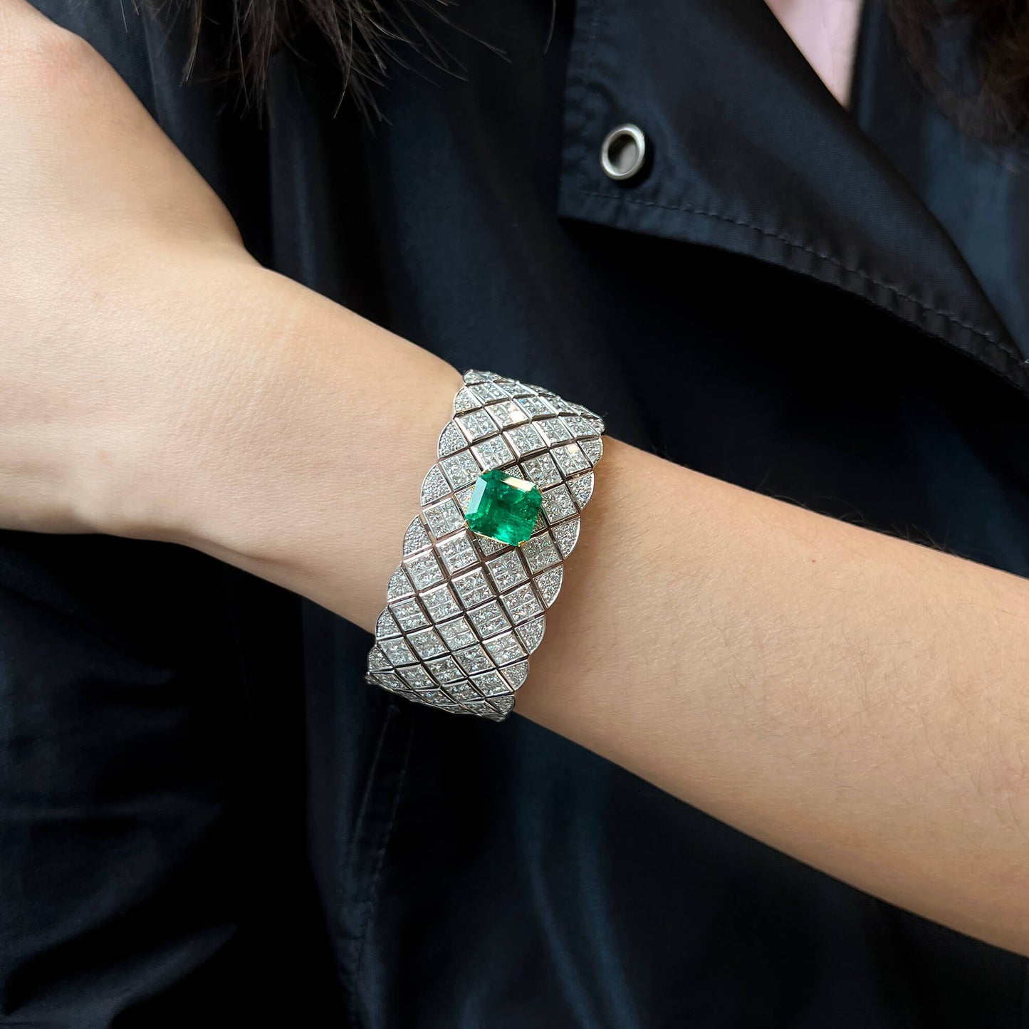 Natural Vivid Green Colombia Emerald And Diamond Bracelet, 45.02 Ct. TW, GRS Certified