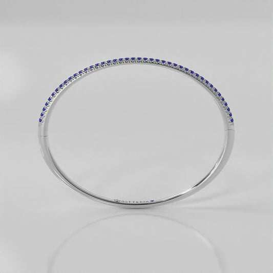 14K white gold, 18K white gold