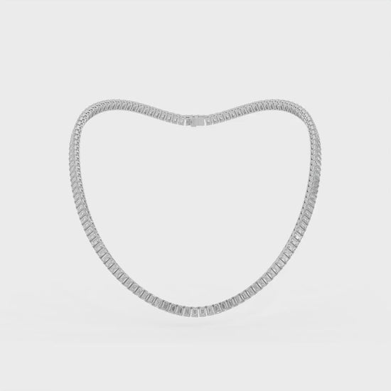 14K white gold, 18K white gold