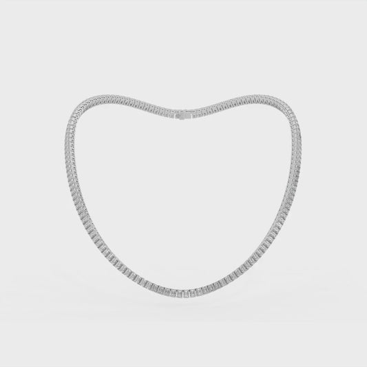 14K white gold, 18K white gold