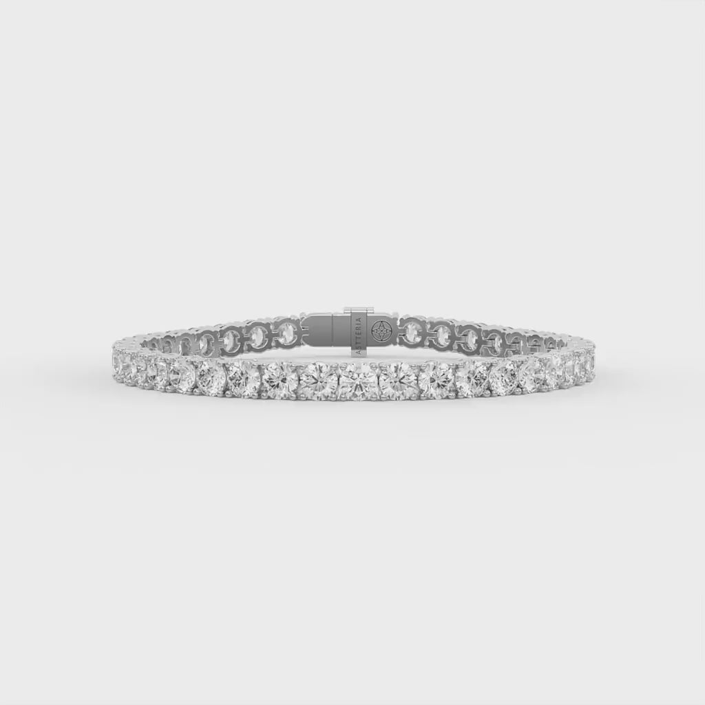 14K white gold, 18K white gold