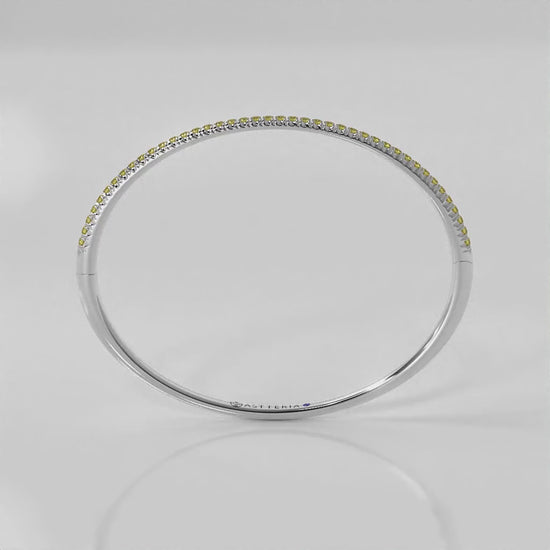 14K white gold, 18K white gold