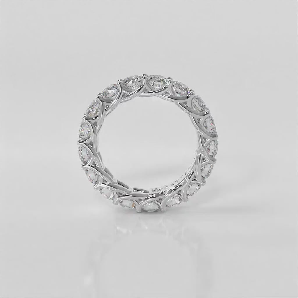 14K white gold, 18K white gold