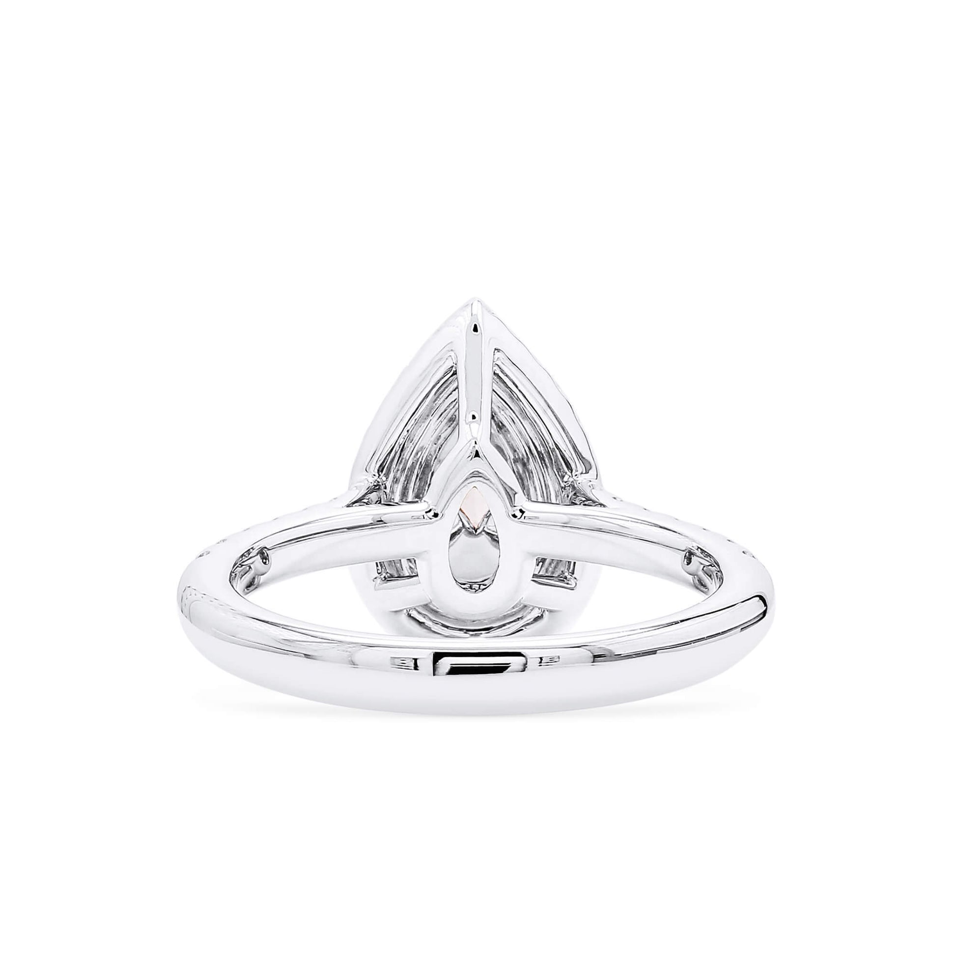 天然非常浅粉色钻石光环戒指，18K白金与玫瑰金，梨形，1.23克拉总重