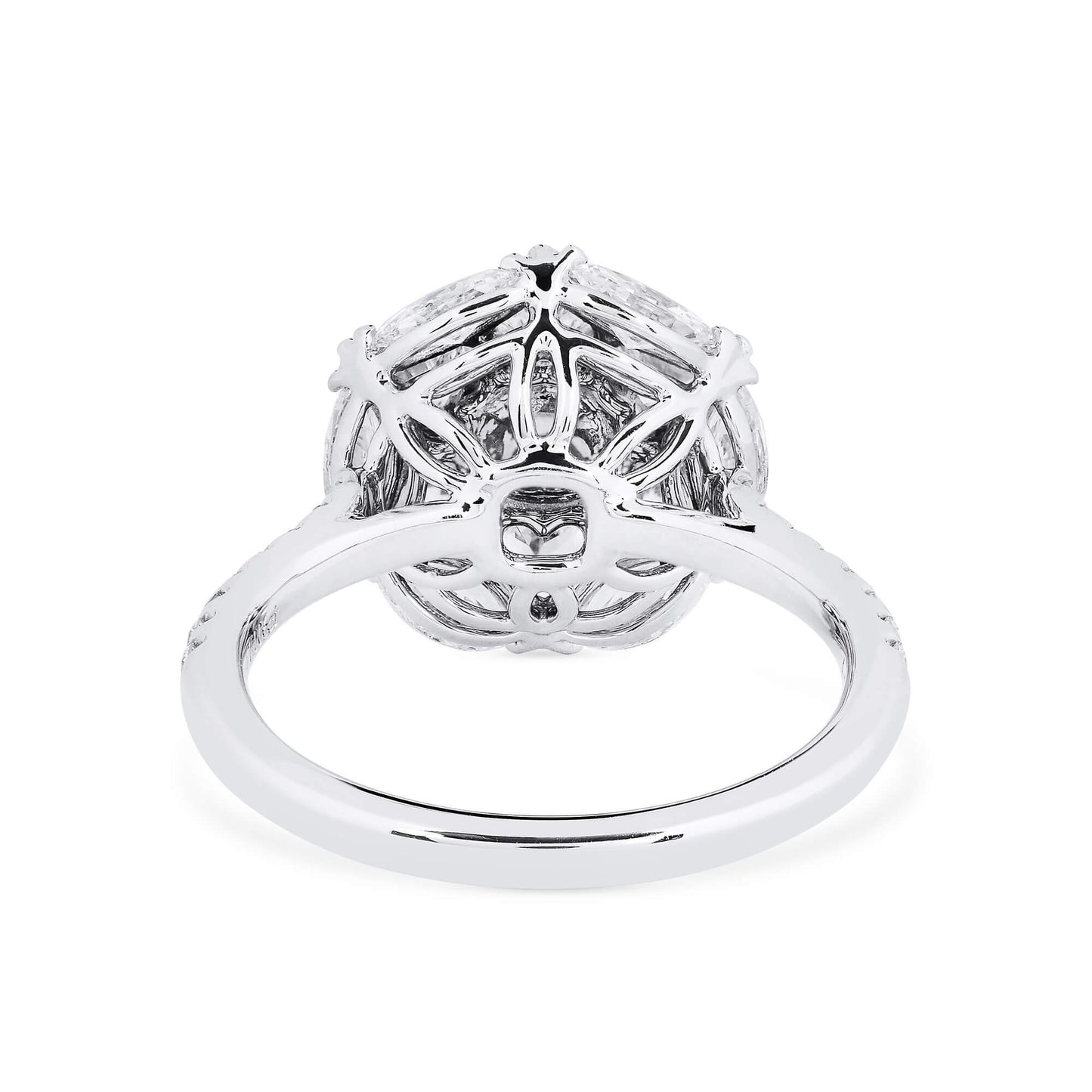 天然非常浅粉色钻石光环戒指，18K白金与玫瑰金，垫形，2.83克拉总重