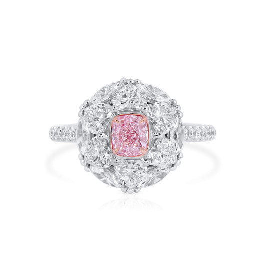 微浅粉 钻石戒指，总重2.83克拉，枕形，GIA认证