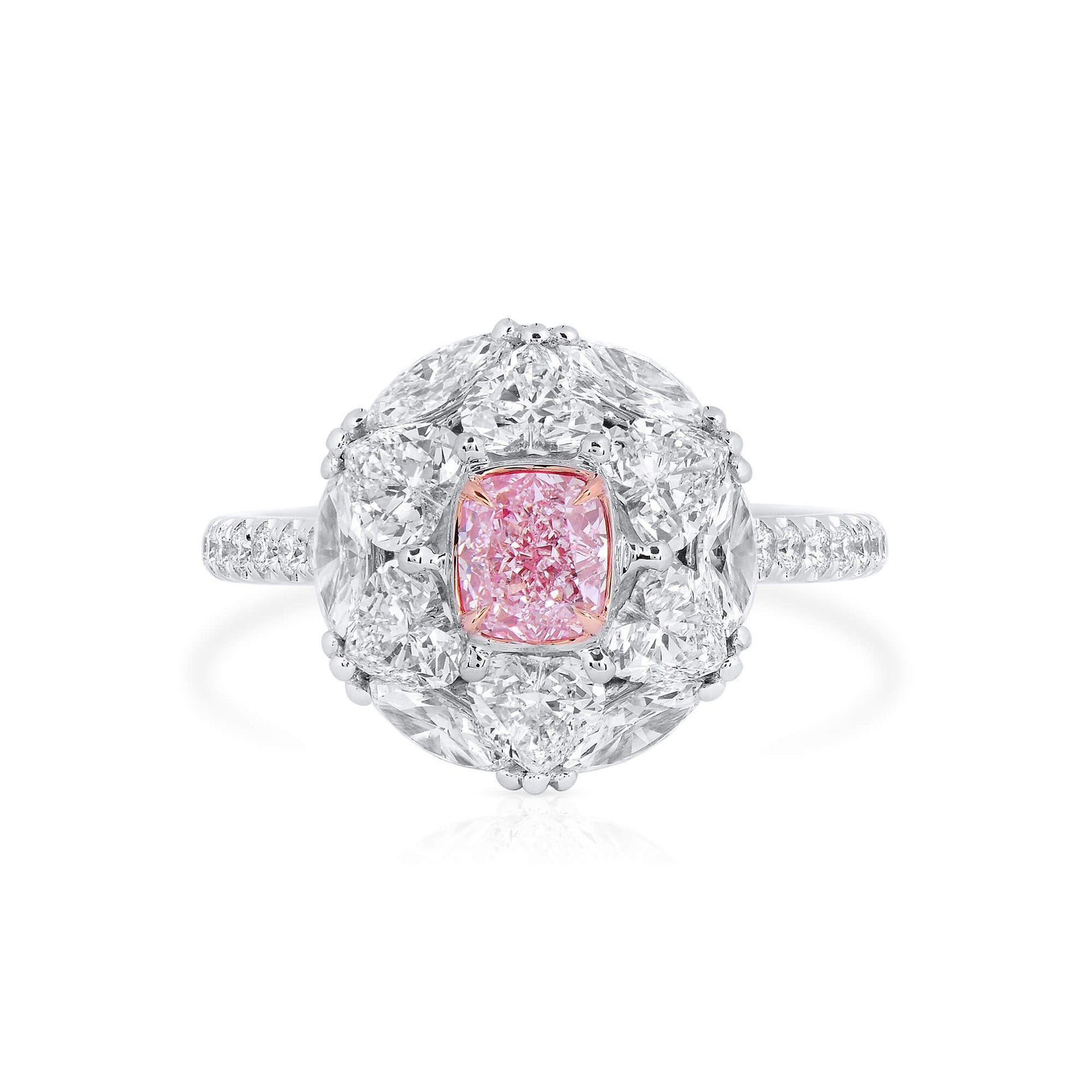 天然非常浅粉色钻石光环戒指，18K白金与玫瑰金，垫形，2.83克拉总重