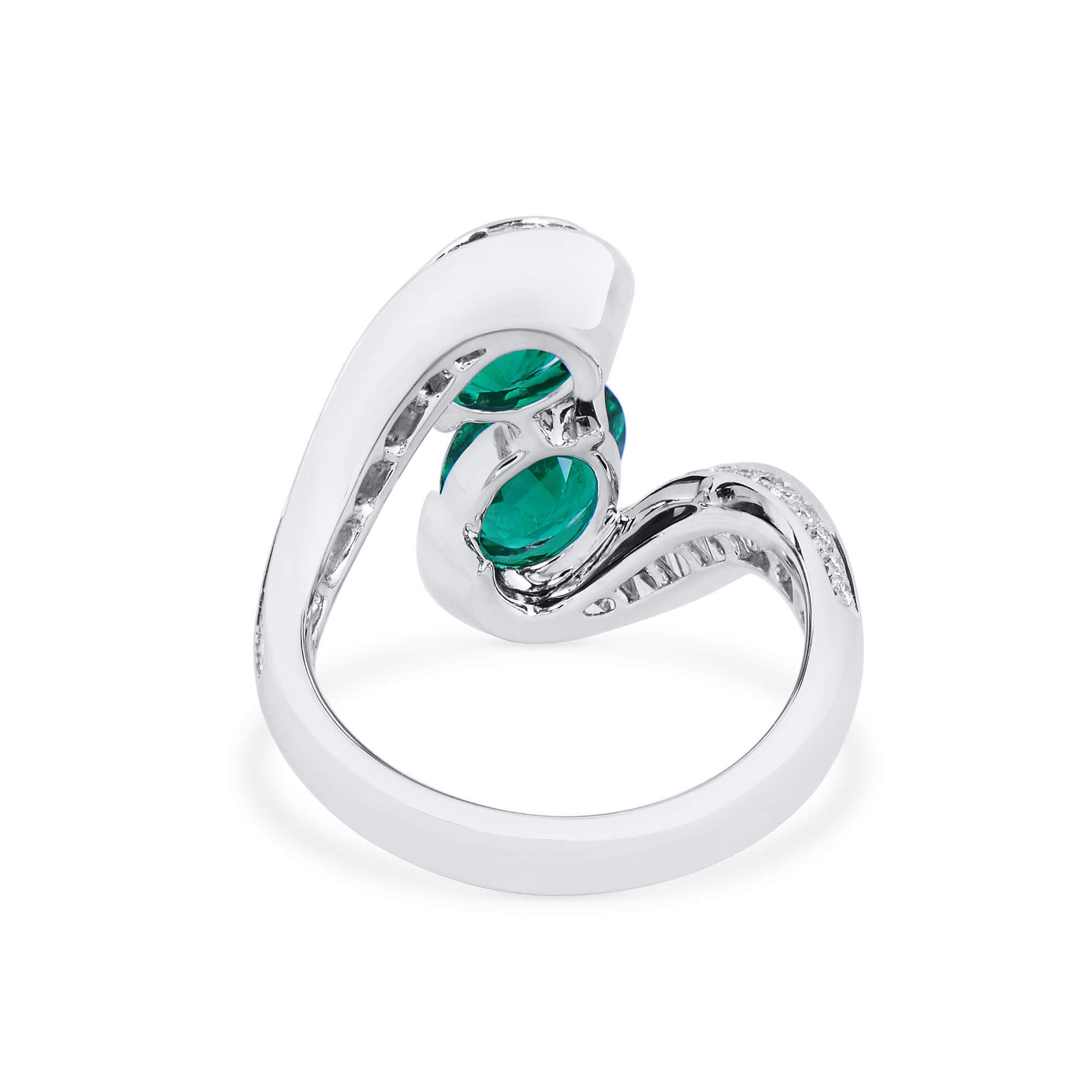 Natural Vivid Green Colombian Emerald Ring, 18K White Gold, Oval Shape, 3.47 Ct. TW