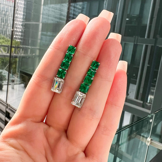 עגילי יהלום לבן, 8.04 קראט TW, צורת אזמרגד, אושרו על ידי GIA