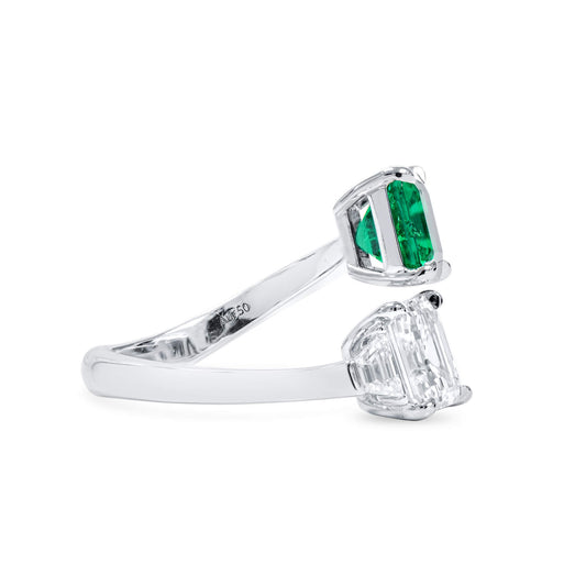 白钻戒指，总重4.37克拉，阿斯切形